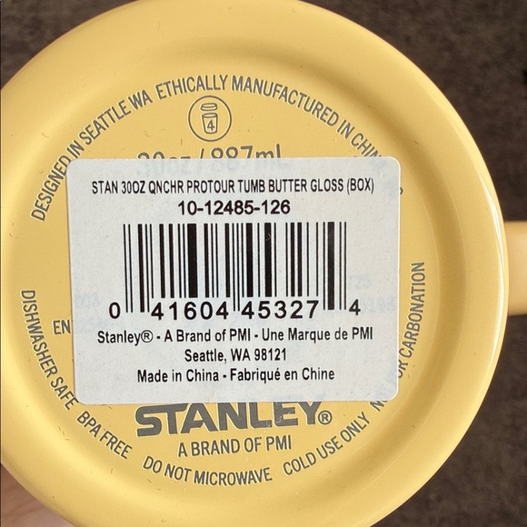 30oz Quencher Pro Tour Flip Straw Tumbler - Butter Gloss - Picture 6 of 6